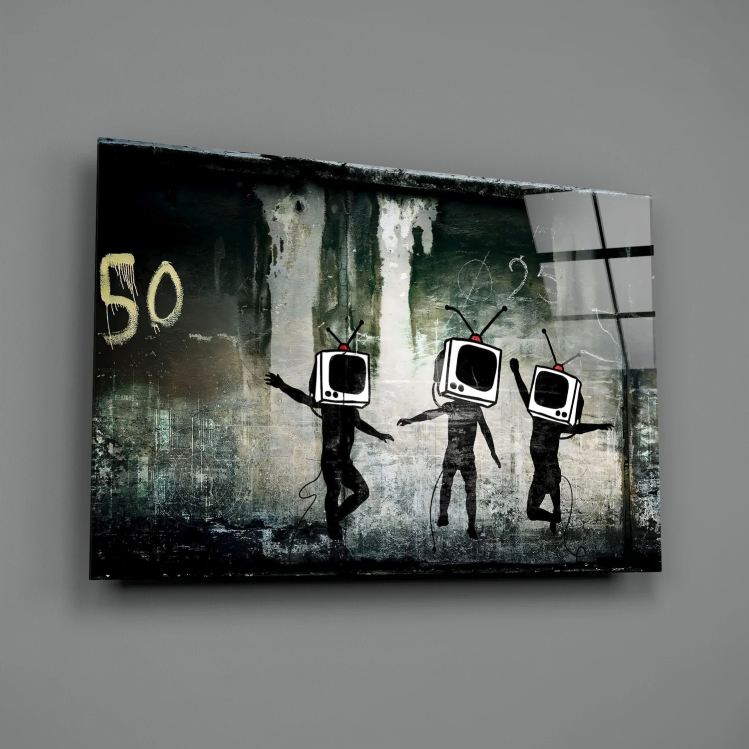 TV Heads Glass Art - Image 3