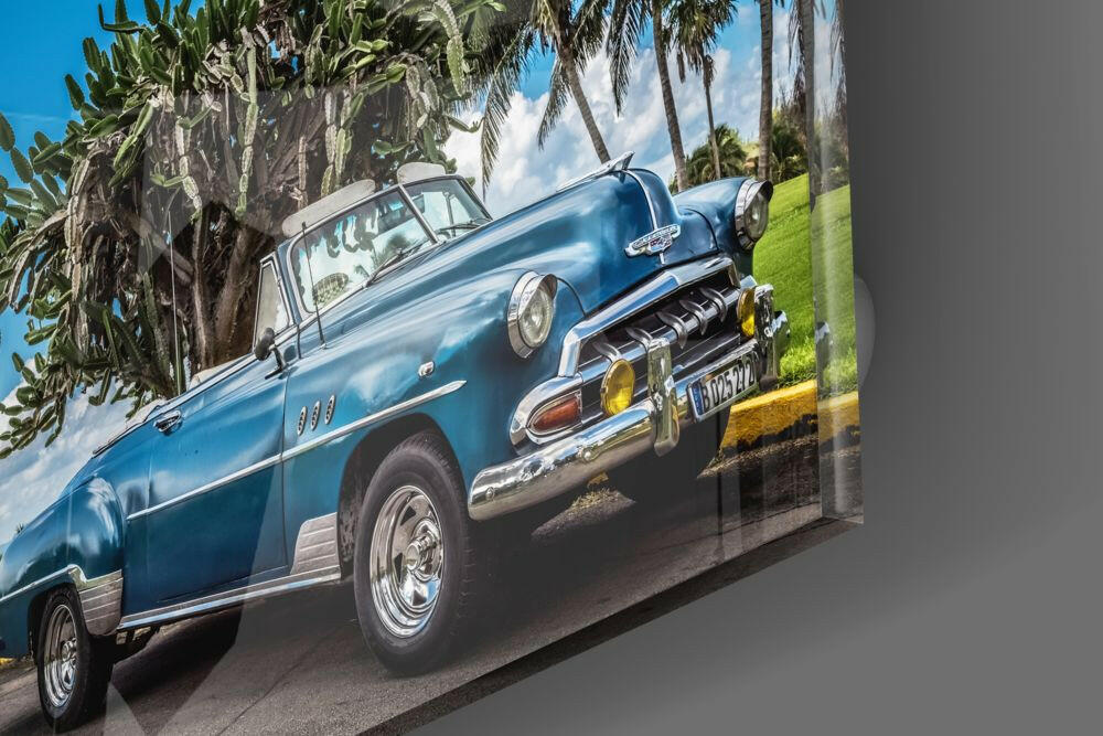 Classic Car Glass Wall Art - Image 4