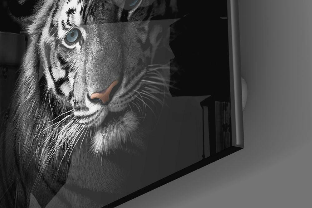 Tiger Glass Wall Art - Image 3