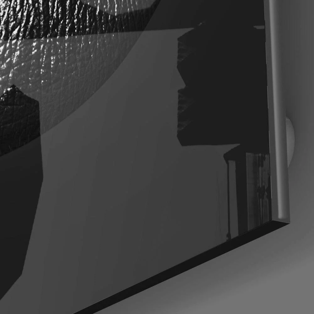 Black Lips Glass Wall Art - Image 3
