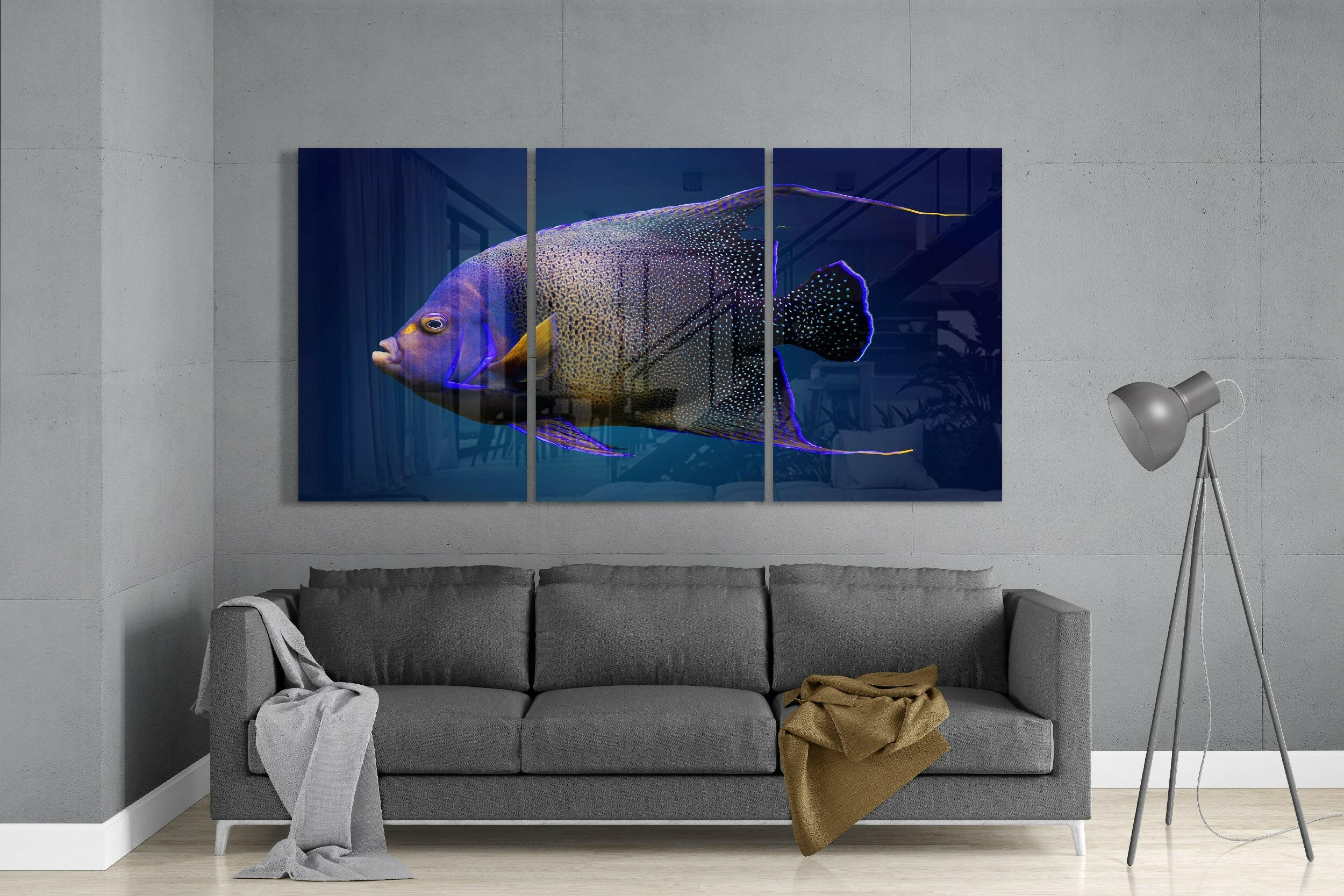 Queen Angel Fish Glass Art - Image 3