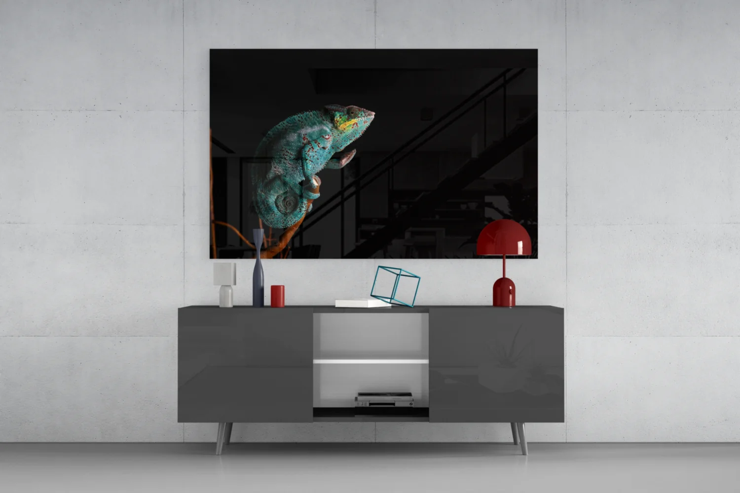 Chameleon Glass Wall Art - Image 8