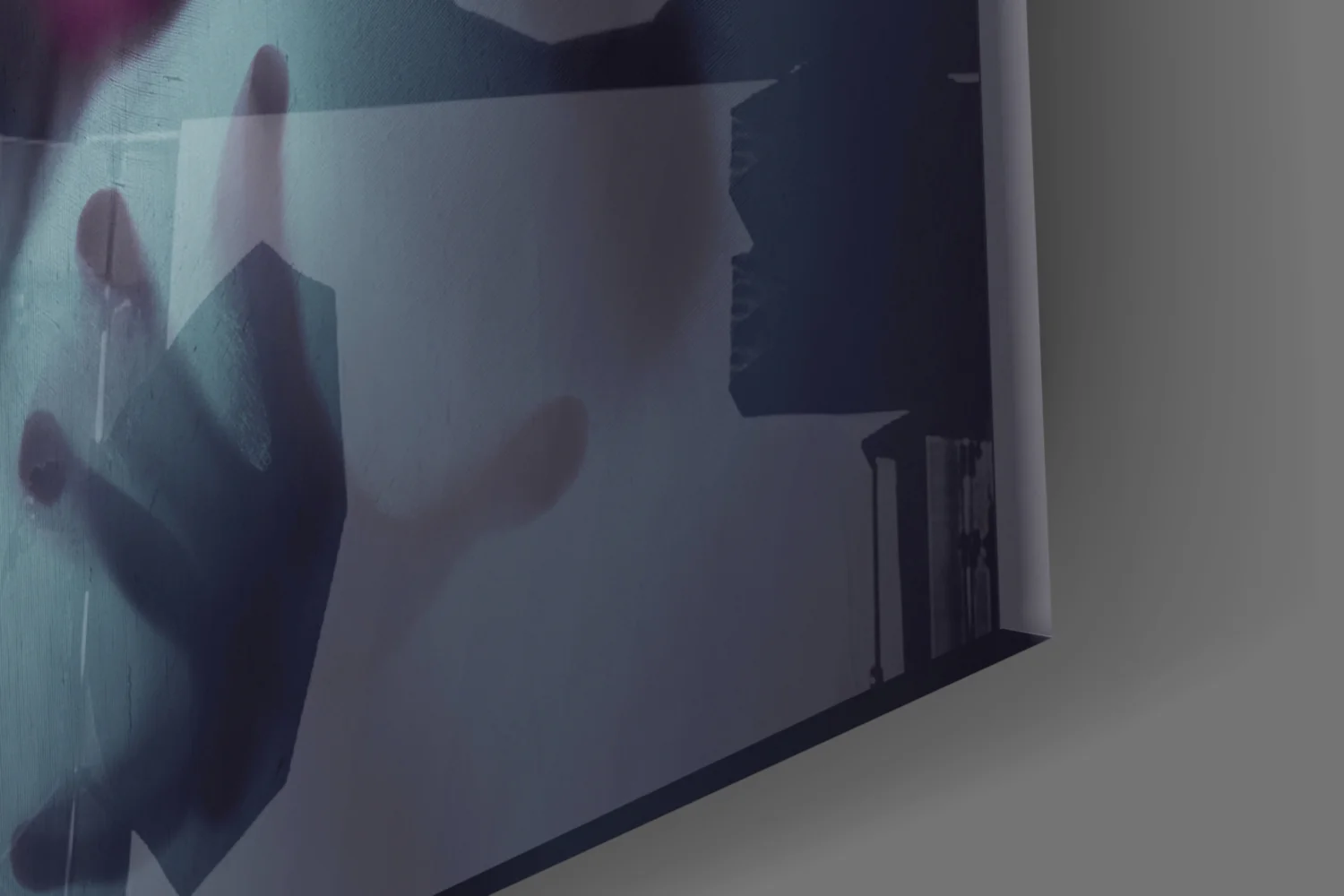 Silent Scream Glass Wall Art - Image 7