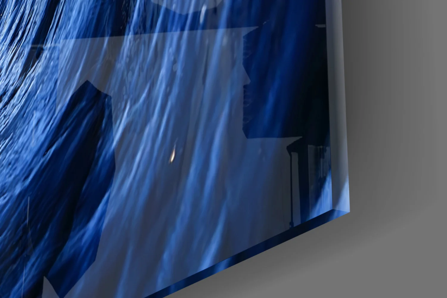 Whirlpool Ocean Swirl Glass Wall Art - Image 3