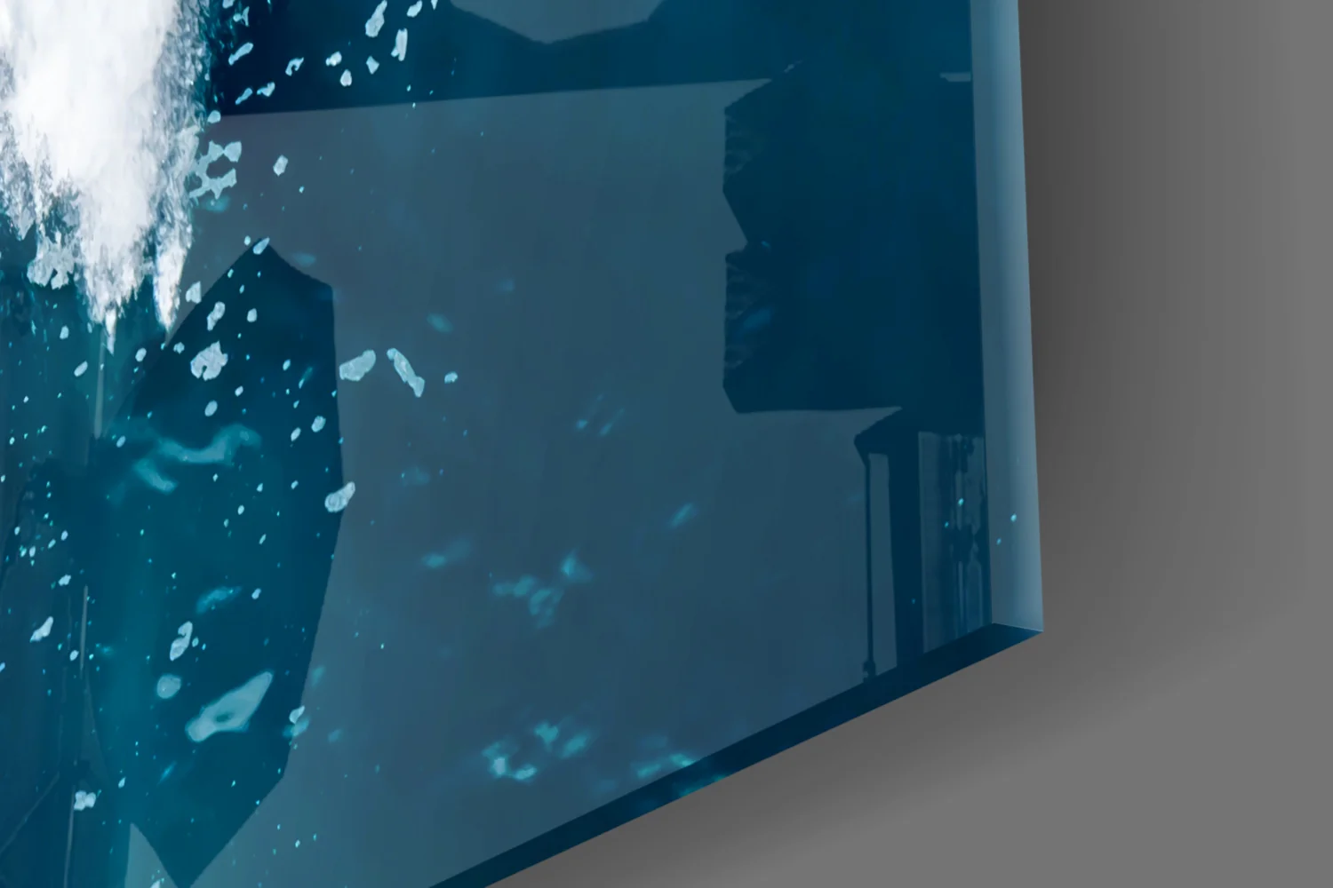 Waves Glass Wall Art - Image 7