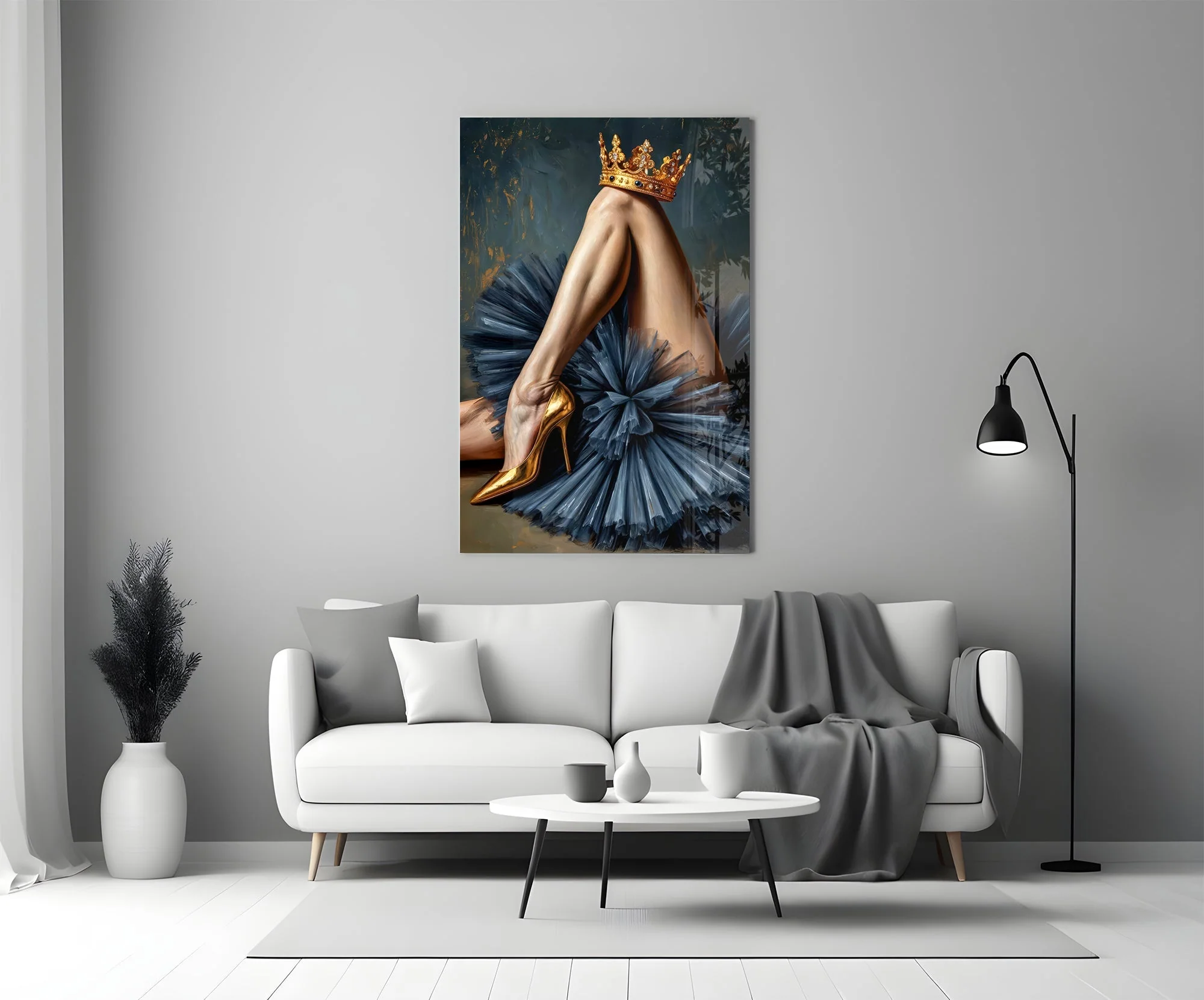 Regal Golden Stiletto Glass Wall Art - Image 5